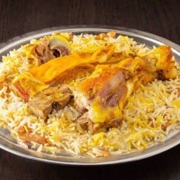 MADOSS RESTERANT NANA مطعم مادوس العربي