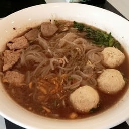ก๋วยเตี๋ยวเรือ15บาท