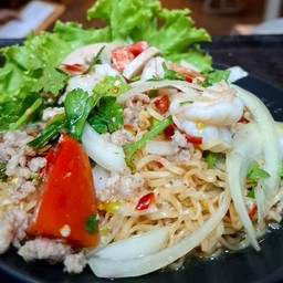 ยำมาม่ารวมมิตร