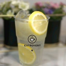 Extrovert coffee shop