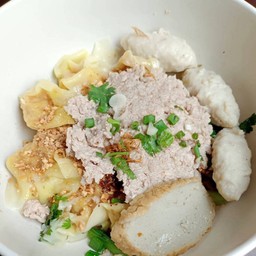 เกี๊ยวแห้ง(ต้มยำ)
