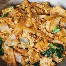 ผัดซีอิ๊ว หมูชิ้น