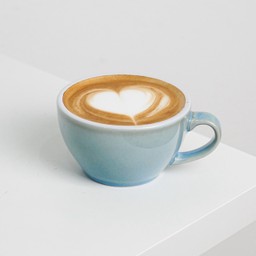 Hot Latte (ลาเต้ร้อน)