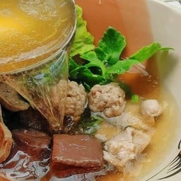 ต้มเลือดหมู