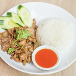 ทอดกระเทียมหมู