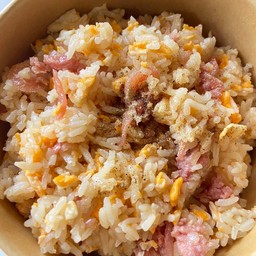 ข้าวผัดแหนม