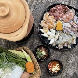 แจ้วฮ้อน จิ้มจุ้ม ชุดทะเล