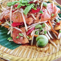 ตำลาวแซลมอน