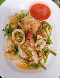 สุกี้แห้ง