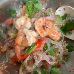 ยำเส้นแก้วรวมมิตร