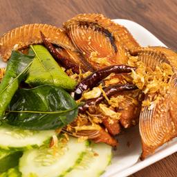 ปลาแดดเดียว (สูตรโรงปลาแดก)
