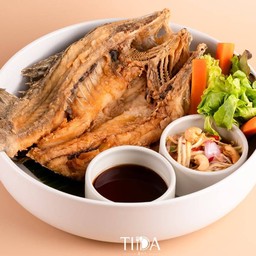 ปลากระพงทอดน้ำปลา