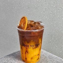 Iced Cocoa x Orange