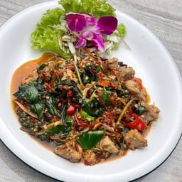 ผัดเผ็ดกระดูกอ่อน