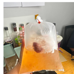 น้ำบ๊วยเย็นโซดา ถุงกระดาษ