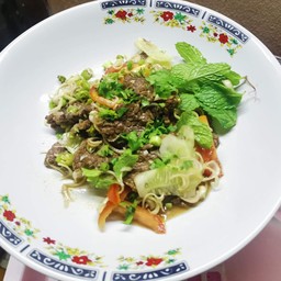 ลาบลุงแดงสันต้นม่วงใต้