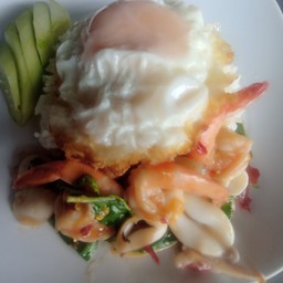 กะเพราทะเล ไข่ดาว