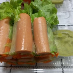 Chicken Sausage Salad Roll (Seafood Salad Cream Sauce)
