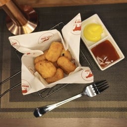 นักเก็ต (Chicken Nuggets)