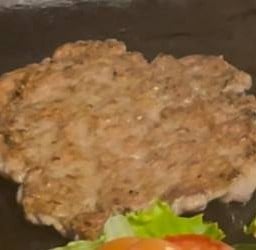 TON-JOHN BURGER  ตลาดรํ่ารวย ลาดพร้าว80