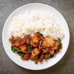 ข้าวราดกระเพราหมูกรอบ #70