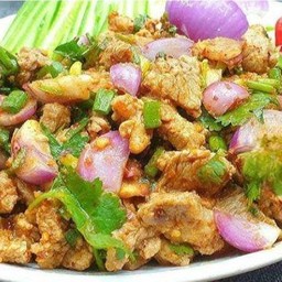 ลาบหมูชิ้น
