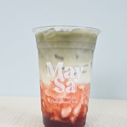 มัทฉะลาเต้สตรอเบอร์รี่