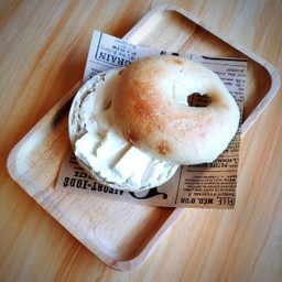 Cream Cheese Bagel