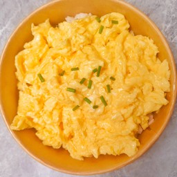[เมนูไข่คน] ข้าวไข่คนเนื้อนุ่มฟู Scramble egg