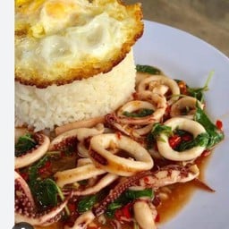 ร้านข้าวกระเพราคุณป้า