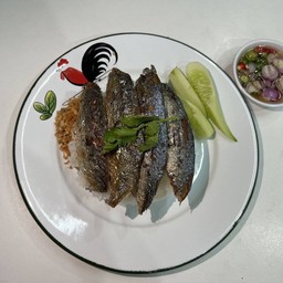 ข้าวปลาทูแกะ