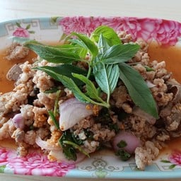 อิ่มจัง ข้าวเหนียวหมูสวรรค์