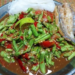 ร้านลาบมาบยายเลีย