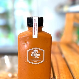 ชาไทยตะโกน (ขวด) แถมฟรีน้ำแข็งแก้วฝาหลอด