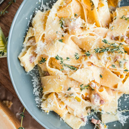 Fresh pasta Carbonara / คาโบนารา เส้นสด ปัปปาเดลเล