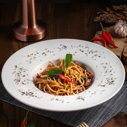 สปาเก็ตตี้กะเพราวากิว (Spaghetti Thai Basil Wagyu Beef)