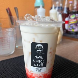 นมสดสตรอว์เบอรี่