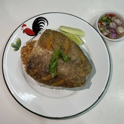ข้าวปลาสลิดแกะ