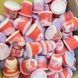 สตอเบอรี่โยเกิร์ตแบบกระปุก 30 กระปุก พร้อมกล่องโฟม