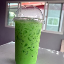 ร้านกาแฟโบราณและข้าวโพดอบเนย