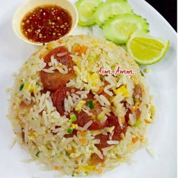 ข้าวผัดกุนเชียง