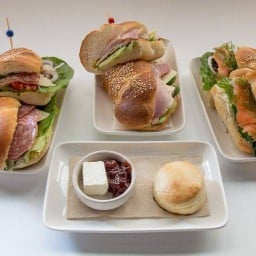 Monami Café