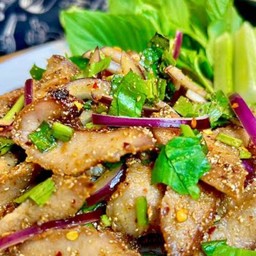 น้ำตกหมู