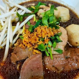 เกาเหลาหมูน้ำตก + ข้าวเปล่า