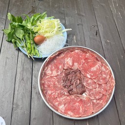 จุ่มหมูจัมโบ้