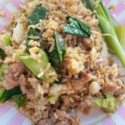 ข้าวผัดหมู