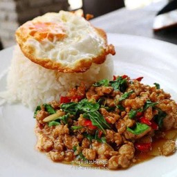 ข้าวกะเพราหมูสับซู่ซ่า