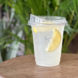 เลมอนเนด เลมอนสด