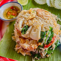 ข้าวผัดทะเลโบราณ