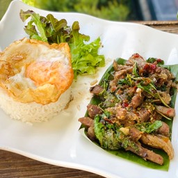 ข้าวกะเพราสันคอหมู ซูวี (100g)